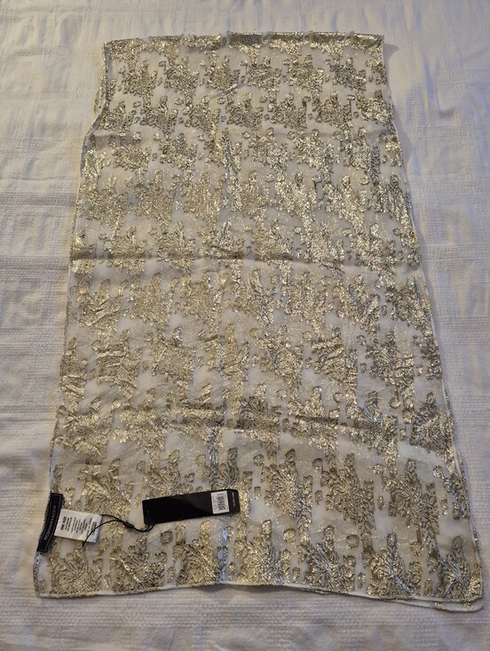 BCBGMaxAzria Accessories - BCBGMAXAZRIA women's ivory with gold filament scarf NWT